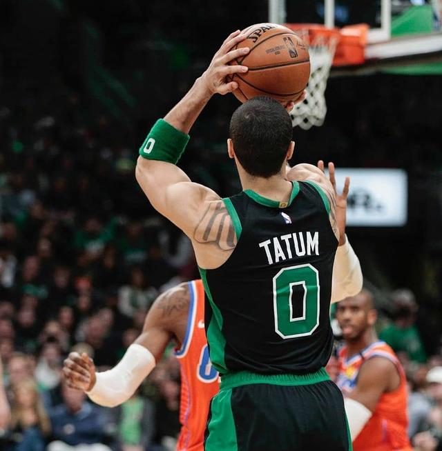 塔图姆新星高光表现表现惊艳，MAD未来可期！(塔图姆帅照)-乐动体育官方网址